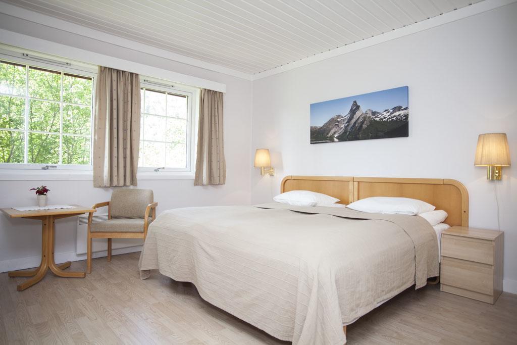Stetind Hotel Kjopsvik Экстерьер фото